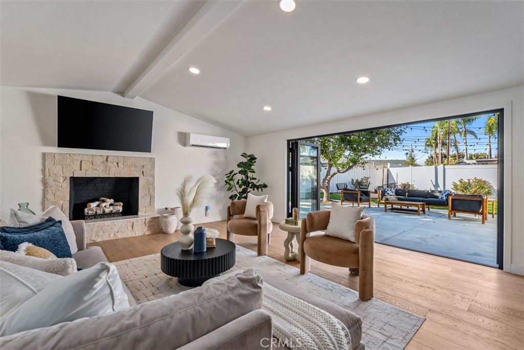 3107 Gibraltar, Costa Mesa, CA 92626