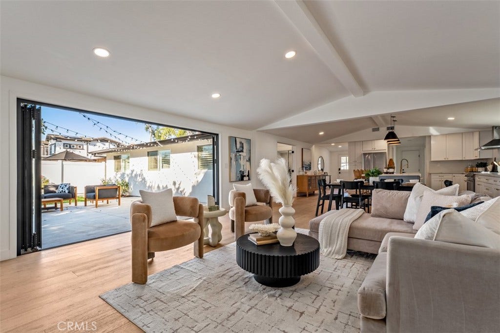 3107 Gibraltar, Costa Mesa, CA 92626