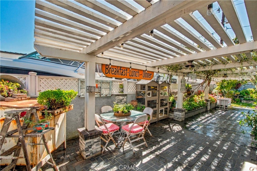 8172 Kiner, Huntington Beach, CA 92646
