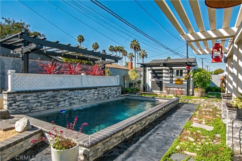 8172 Kiner, Huntington Beach, CA 92646
