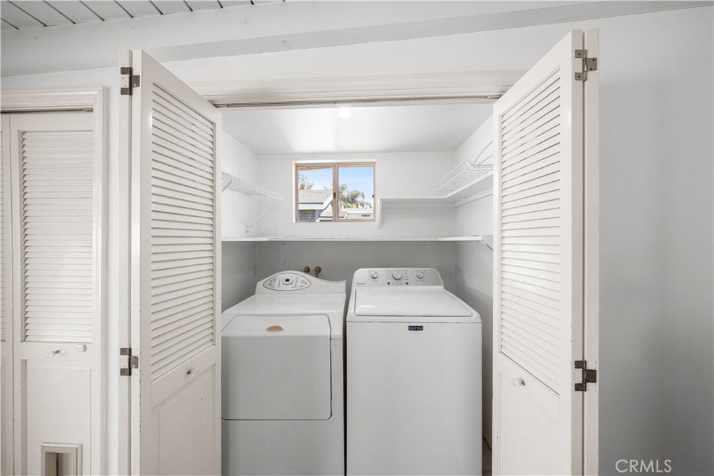 610 W Bay Street, Costa Mesa, CA 92627