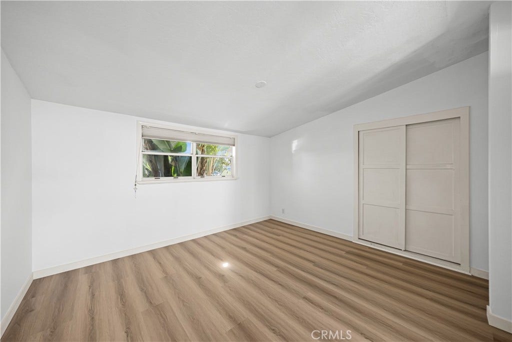 610 W Bay Street, Costa Mesa, CA 92627