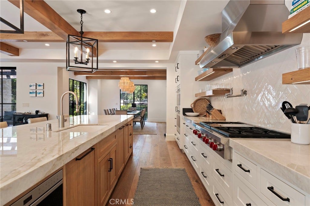 226 Poinsettia Avenue, Corona Del Mar, CA 92625 226 Poinsettia Avenue, Corona Del Mar, CA 92625