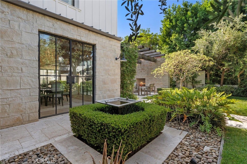 226 Poinsettia Avenue, Corona Del Mar, CA 92625 226 Poinsettia Avenue, Corona Del Mar, CA 92625