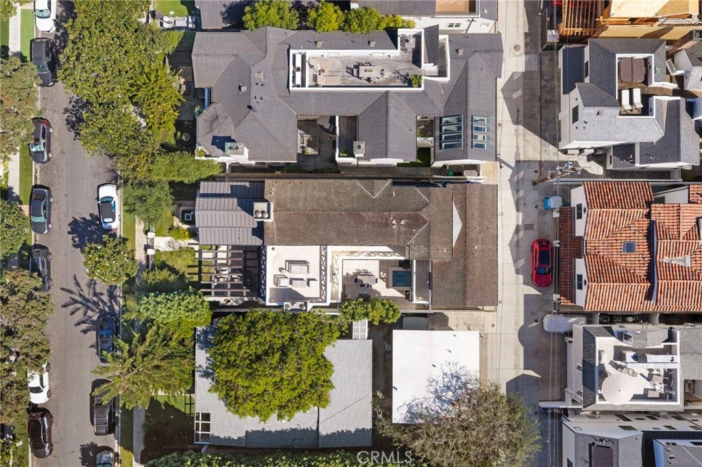 226 Poinsettia Avenue, Corona Del Mar, CA 92625 226 Poinsettia Avenue, Corona Del Mar, CA 92625