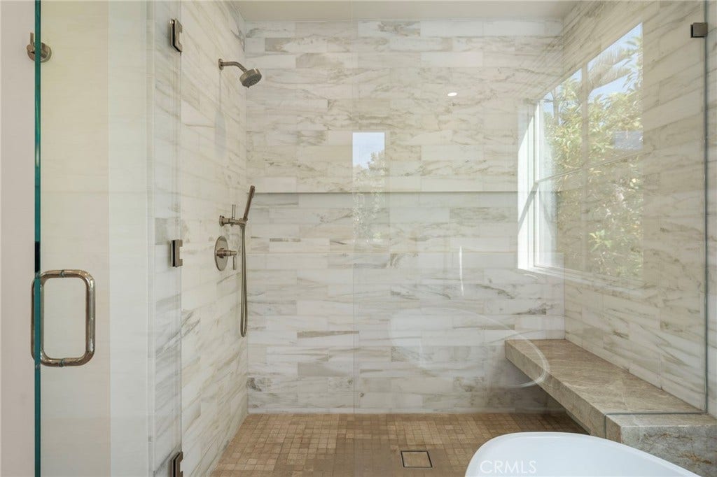 226 Poinsettia Avenue, Corona Del Mar, CA 92625 226 Poinsettia Avenue, Corona Del Mar, CA 92625