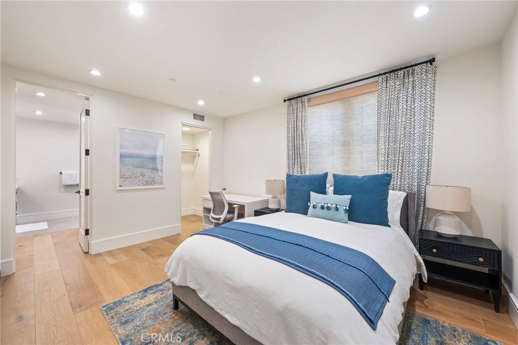226 Poinsettia Avenue, Corona Del Mar, CA 92625 226 Poinsettia Avenue, Corona Del Mar, CA 92625