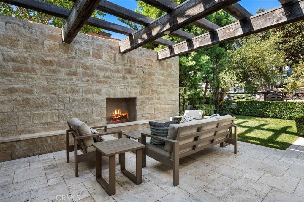 226 Poinsettia Avenue, Corona Del Mar, CA 92625 226 Poinsettia Avenue, Corona Del Mar, CA 92625