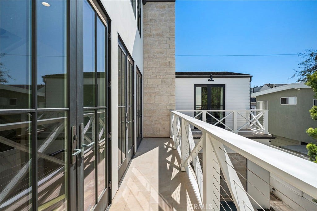 226 Poinsettia Avenue, Corona Del Mar, CA 92625 226 Poinsettia Avenue, Corona Del Mar, CA 92625