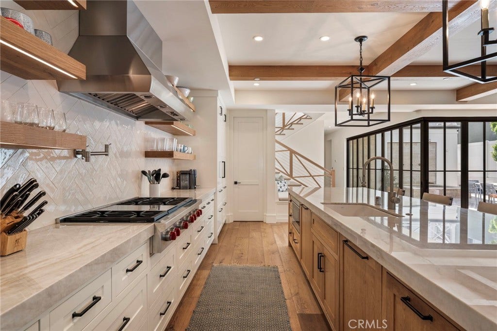 226 Poinsettia Avenue, Corona Del Mar, CA 92625 226 Poinsettia Avenue, Corona Del Mar, CA 92625