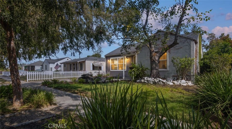 Property photo for 3722 Marwick, Long Beach, CA