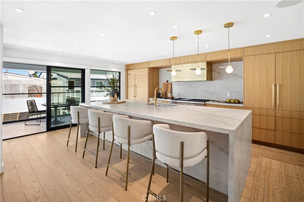 215 Goldenrod, Corona Del Mar, CA 92625