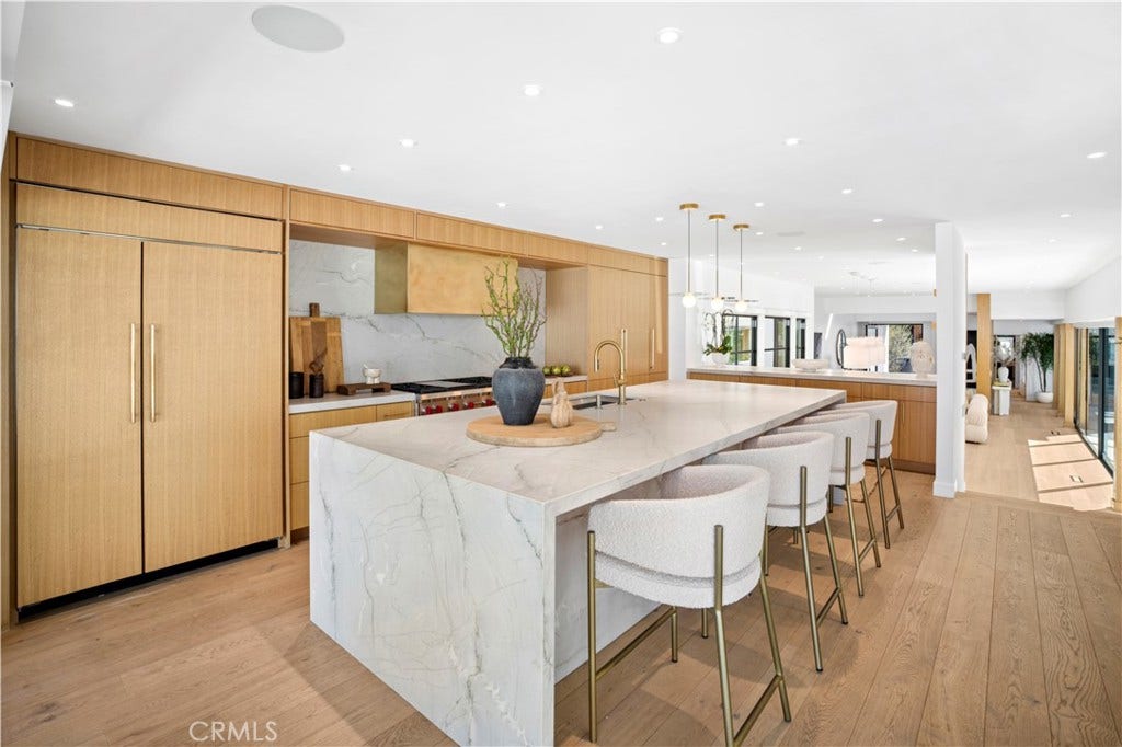 215 Goldenrod, Corona Del Mar, CA 92625