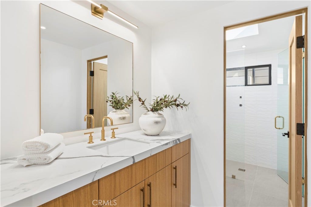 215 Goldenrod, Corona Del Mar, CA 92625