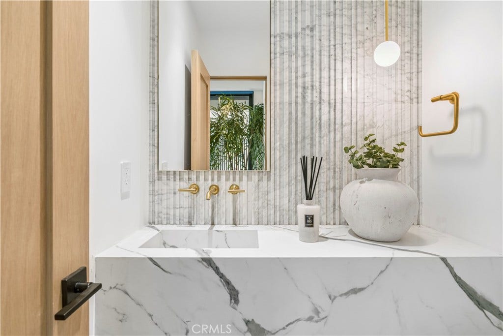 215 Goldenrod, Corona Del Mar, CA 92625