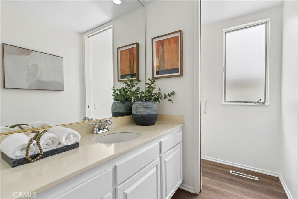 93 Linda Isle, Newport Beach, CA 92660