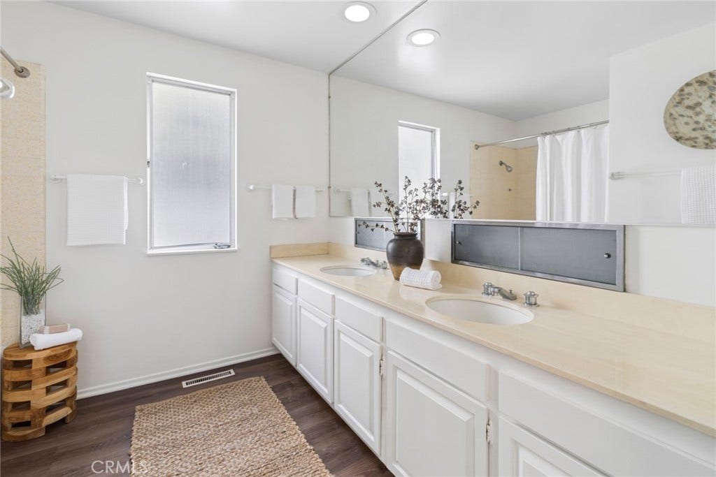 93 Linda Isle, Newport Beach, CA 92660