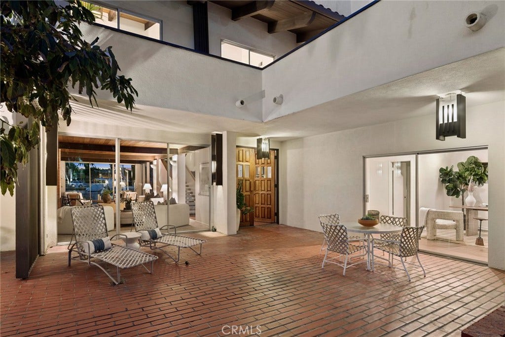 93 Linda Isle, Newport Beach, CA 92660