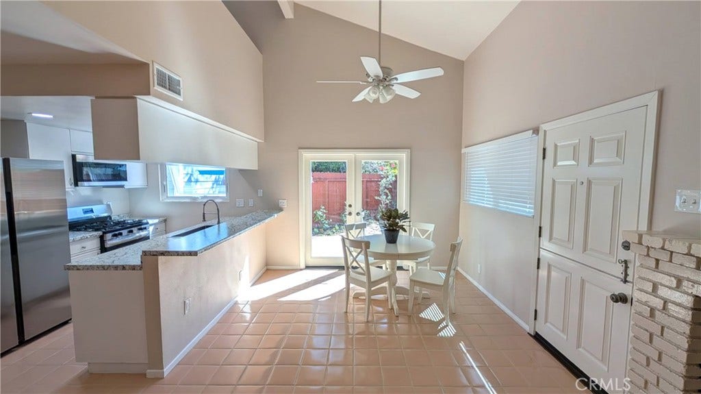 2302 Elden, Costa Mesa, CA 92627 2302 Elden, Costa Mesa, CA 92627