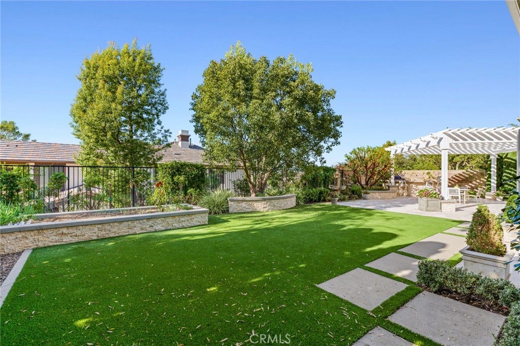 25 Bridgeport, Newport Coast, CA 92657 25 Bridgeport, Newport Coast, CA 92657