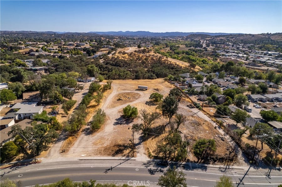 Property photo for 420 Creston Road, Paso Robles, CA