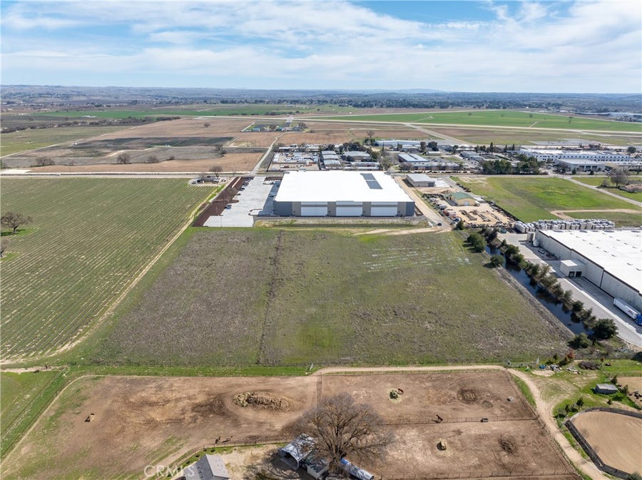 Property photo for 5185 Airport Road, Paso Robles, CA