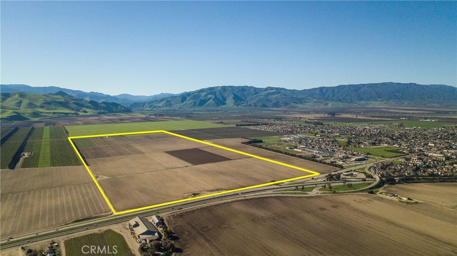Property photo for 42100 El Camino Real, Greenfield, CA