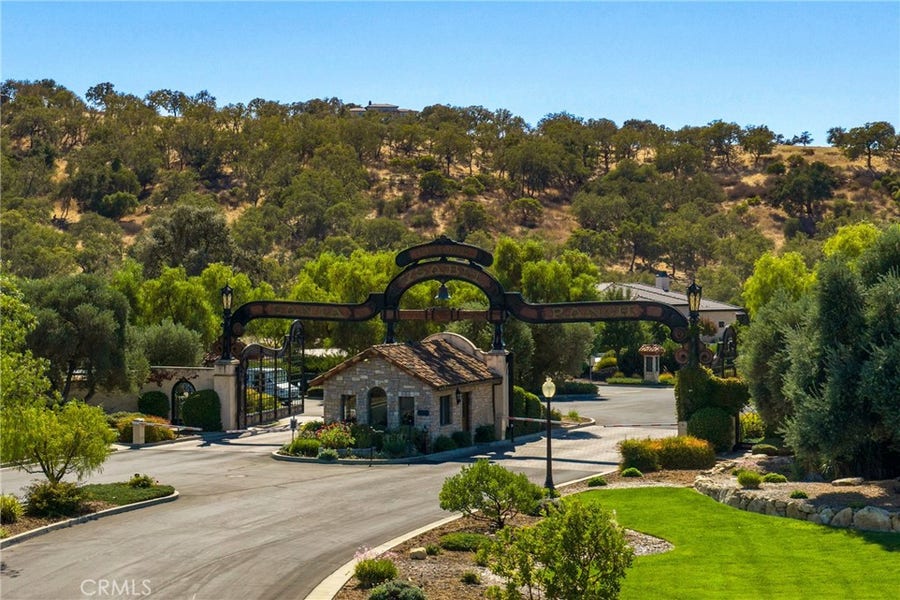 Property photo for 1920 Fire Rock Loop, Templeton, CA