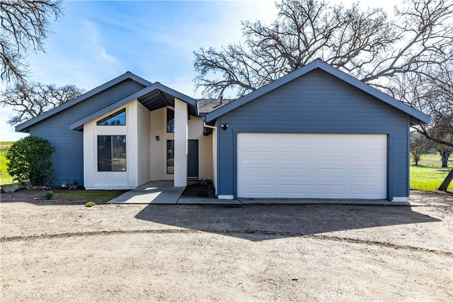 Property photo for 69237 Interlake Road, Lockwood, CA