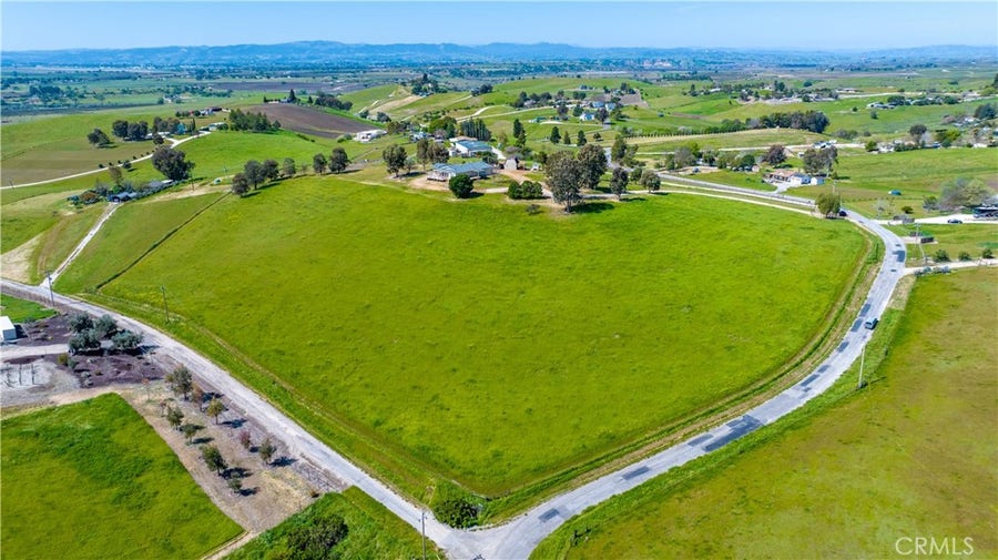 Property photo for 1876 Rancho Lomas Way, San Miguel, CA