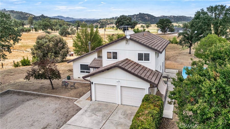 Property photo for 50380 Adobe Place, Lockwood, CA