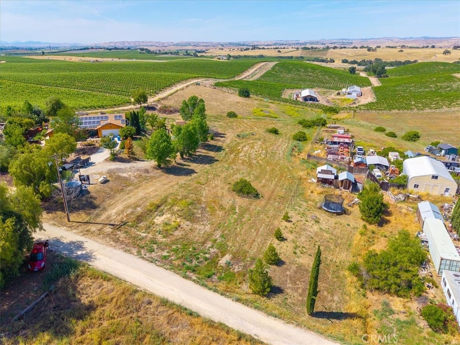 Property photo for 8035 Plane View Place, Paso Robles, CA