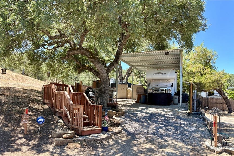 Property photo for 2102 Clamath Court, Paso Robles, CA