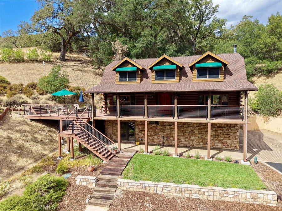 Property photo for 14405 Santa Lucia Road, Atascadero, CA