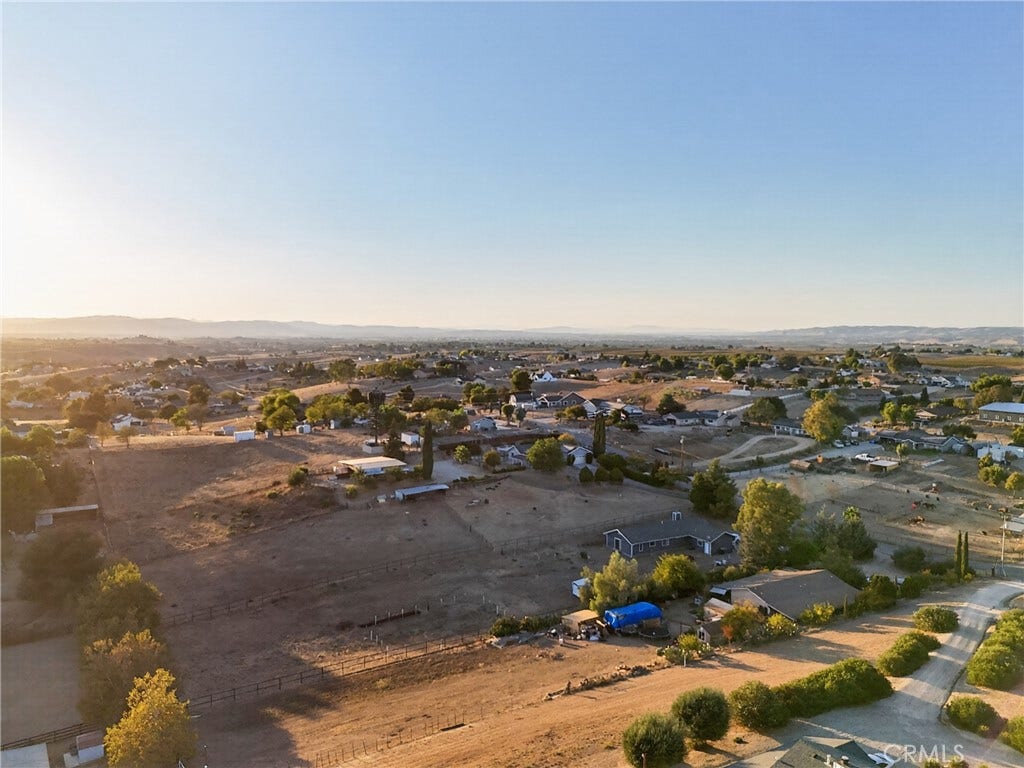 5642 Prancing Deer, Paso Robles, CA 93446