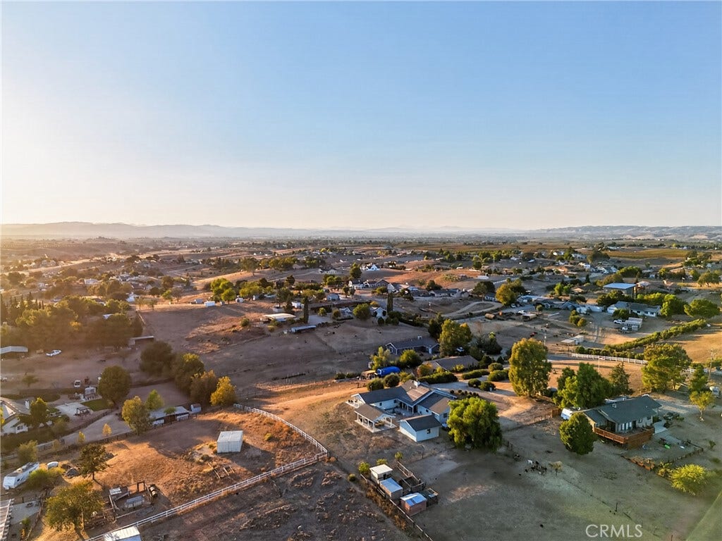 5642 Prancing Deer, Paso Robles, CA 93446