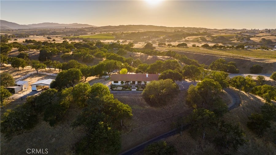 Property photo for 7485 Monterey, Paso Robles, CA