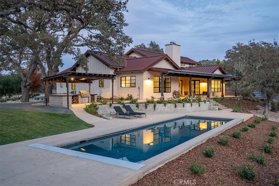 Property photo for 2925 Warm Springs Lane, Templeton, CA
