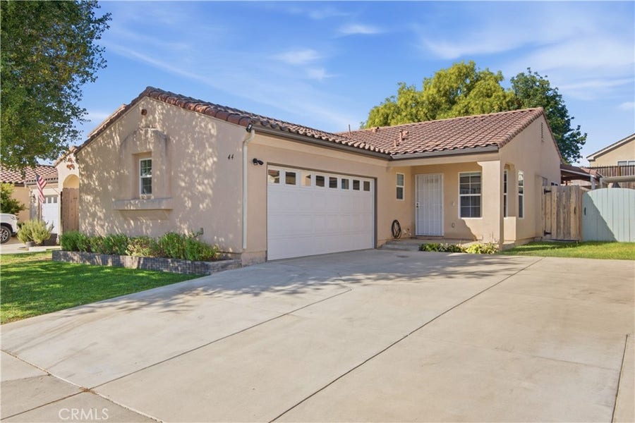 Property photo for 44 Gray Pine, Templeton, CA