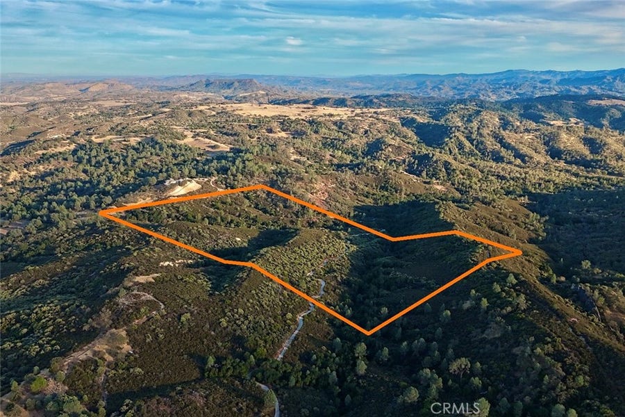 Property photo for 13 Bryson Hesperia Road, Bradley, CA