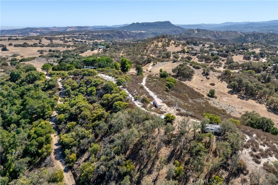 Property photo for 52747 Smith Road, Bradley, CA