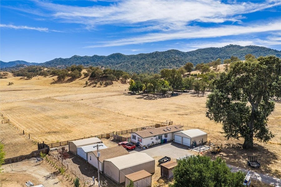 Property photo for 22815 I, Santa Margarita, CA