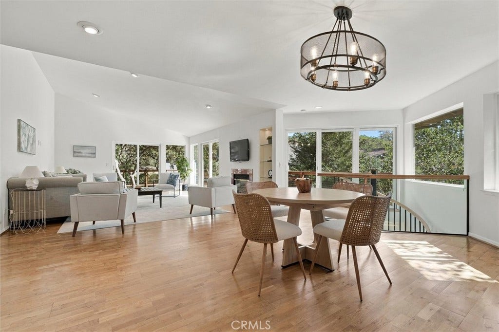 Main floor Living Space