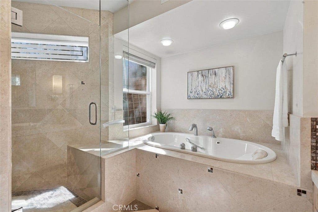 LL Primary Garden Tub