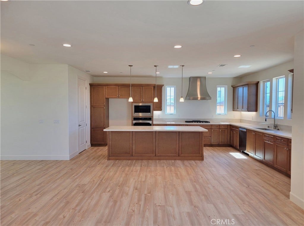 3557 Palazzo Lane, Paso Robles, CA 93446 3557 Palazzo Lane, Paso Robles, CA 93446