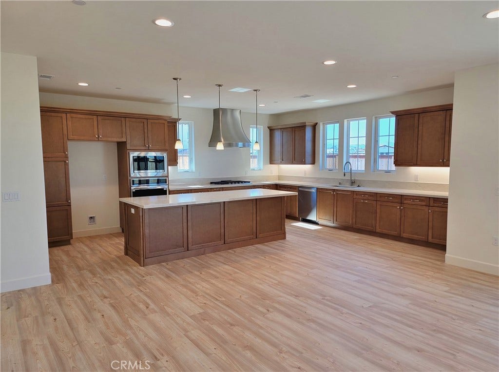 3557 Palazzo Lane, Paso Robles, CA 93446 3557 Palazzo Lane, Paso Robles, CA 93446