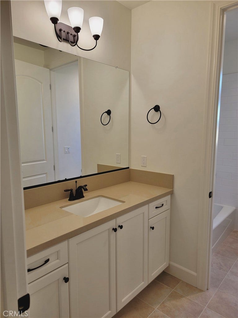 3558 Palazzo Lane, Paso Robles, CA 93446 3558 Palazzo Lane, Paso Robles, CA 93446