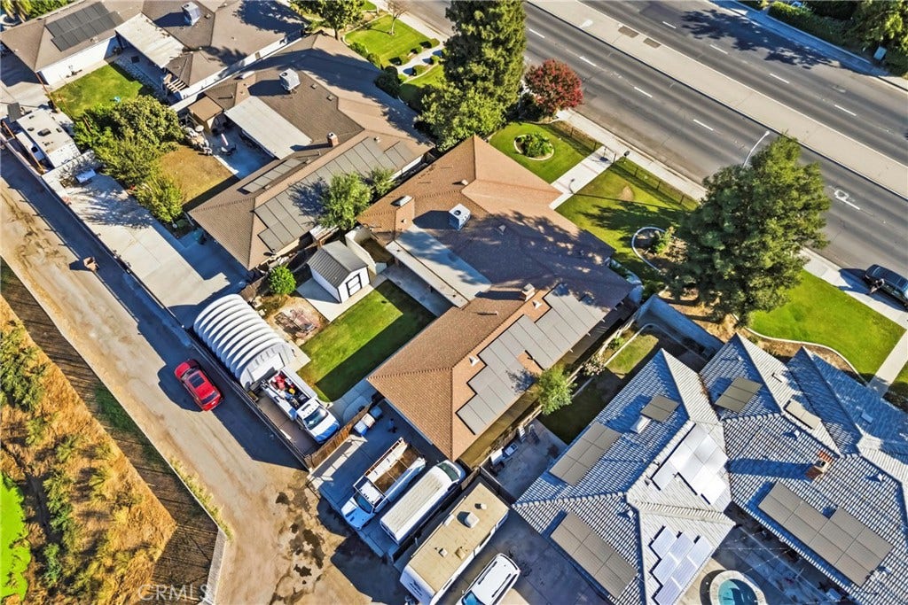 7412 Olive Drive, Bakersfield, CA 93308 7412 Olive Drive, Bakersfield, CA 93308