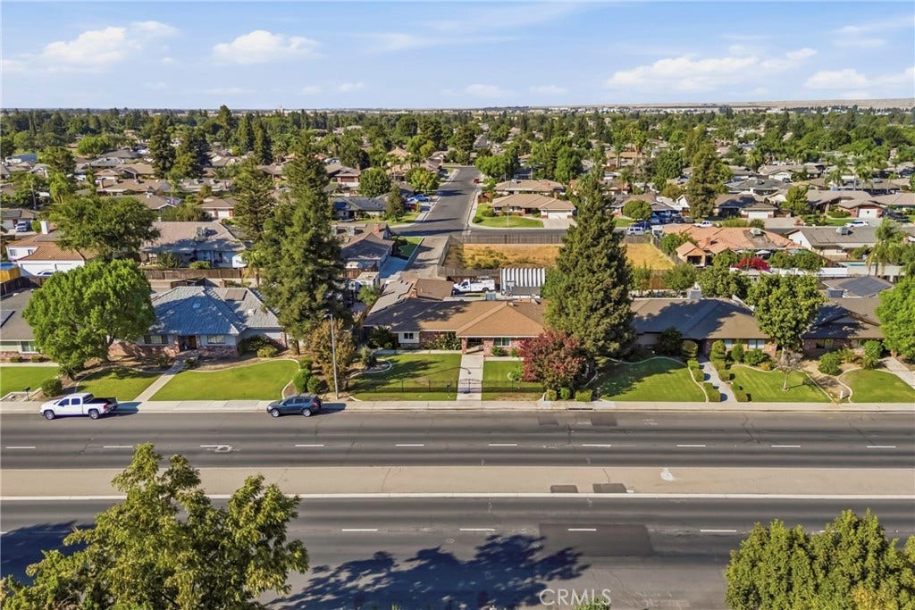 7412 Olive Drive, Bakersfield, CA 93308 7412 Olive Drive, Bakersfield, CA 93308