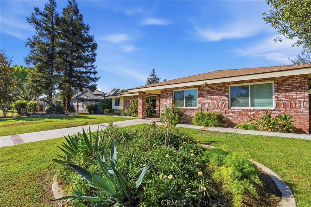 7412 Olive Drive, Bakersfield, CA 93308 7412 Olive Drive, Bakersfield, CA 93308